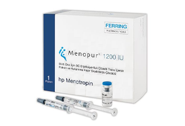 MENOPUR 1200 IU MULTI doz için SC enj. çöz. tozu içeren flakon ve kullanıma hazır enjektör kutu görseli