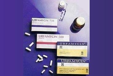URFAMYCIN 250 mg 16 kapsül kutu görseli